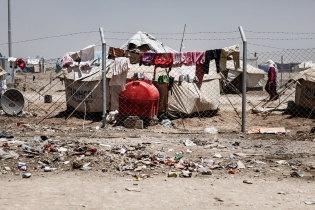  View of the Domiz refugee camp, north of Irak.